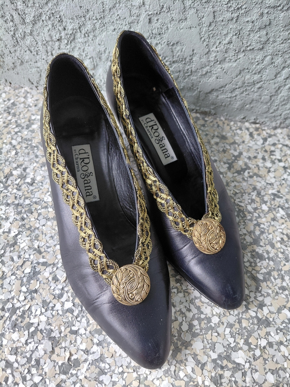 Vintage D'Rosana Italy Black Leather Gold Braid Jewel Ornament Pump Size 7